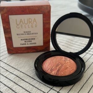 Laura Geller baked blush n brighten marbleized blush